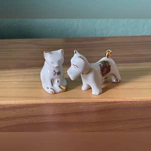 Limoges Mini Terrier 2”, Cat 1.5” - Man Woman Courting Picture FRANCE Gold Trim